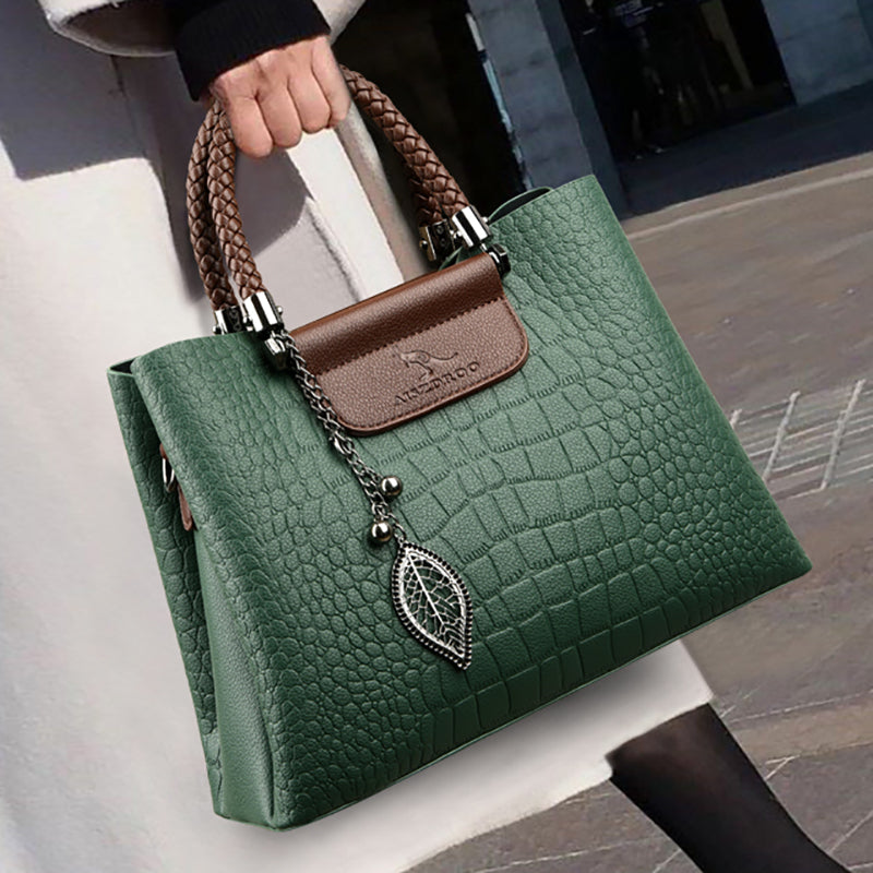 Vozenda – Luxury Handbag for Everyday Elegance