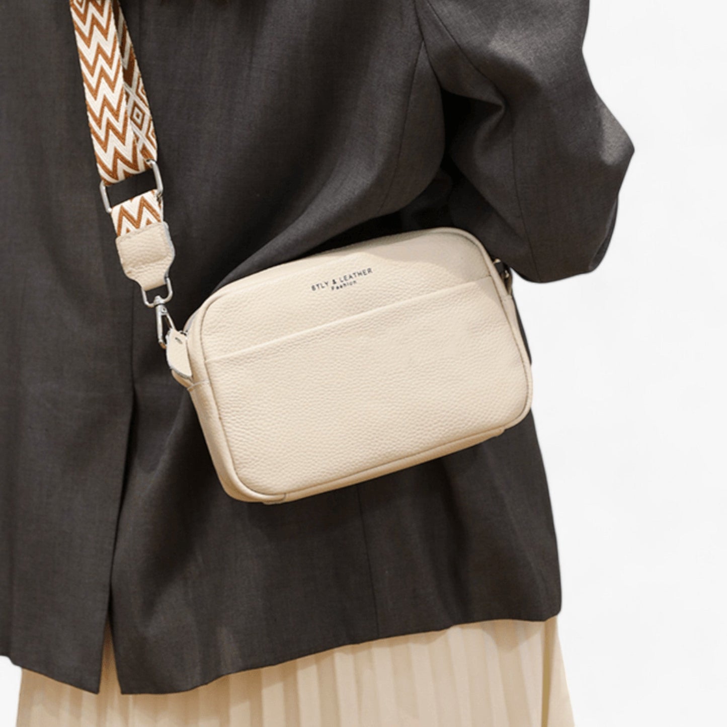 Vozenda - Leather Crossbody Bag for Women – Compact Everyday Shoulder Bag